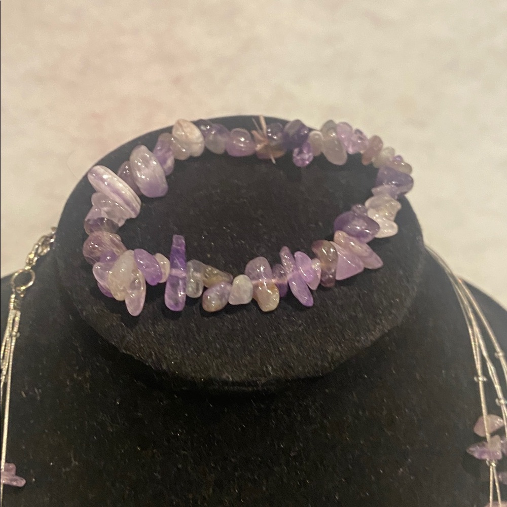 Elegant amethyst multi strand Gemstone Necklace & bracelet - Picture 5 of 7